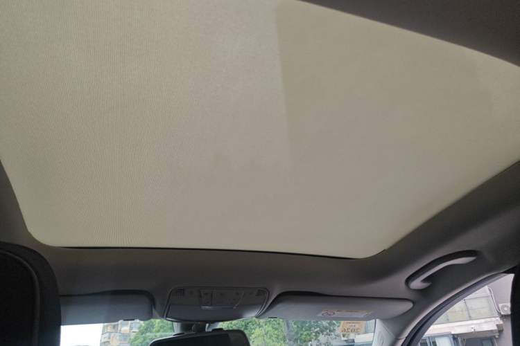Used Mercedes-Benz C-Class 2018 C 200 L Sport Edition Headliner