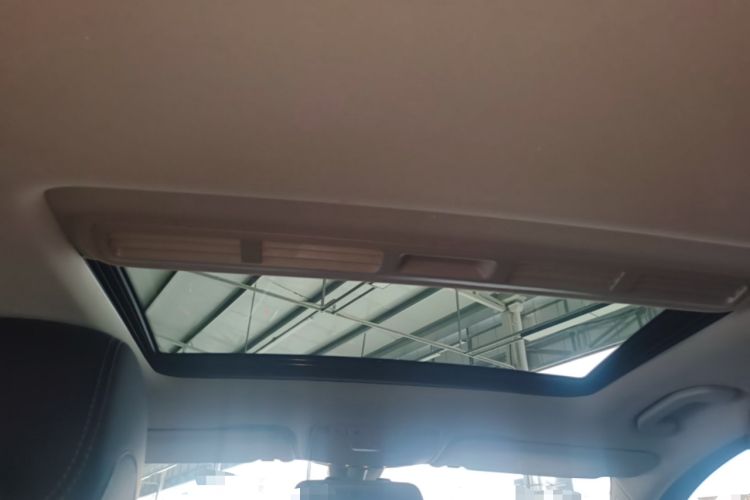 Used Mercedes-Benz C-Class 2018 C 180 L Fashion Edition Sport Version Headliner