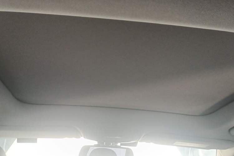Used Mercedes-Benz C-Class 2018 C 200 Estate Headliner