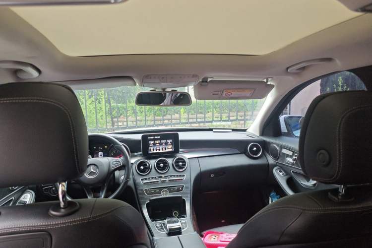 Used Mercedes-Benz C-Class 2018 C 200 L Sport Edition Headliner