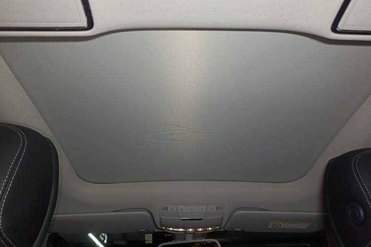 Used Mercedes-Benz C-Class 2018 C 200 L Sport Edition Headliner