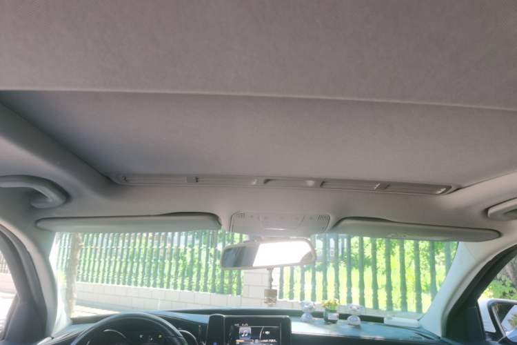 Used Mercedes-Benz C-Class 2018 C 180 L Fashion Edition Sport Version Headliner