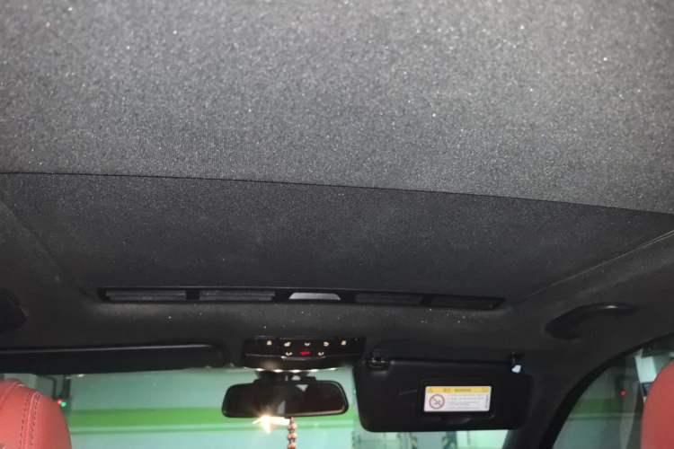 Used Mercedes-Benz C-Class 2018 C 200 Sport Edition Headliner