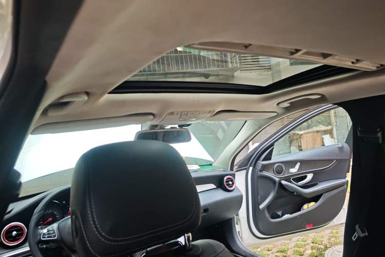 Used Mercedes-Benz C-Class 2018 C 180 L Fashion Edition Sport Version Headliner