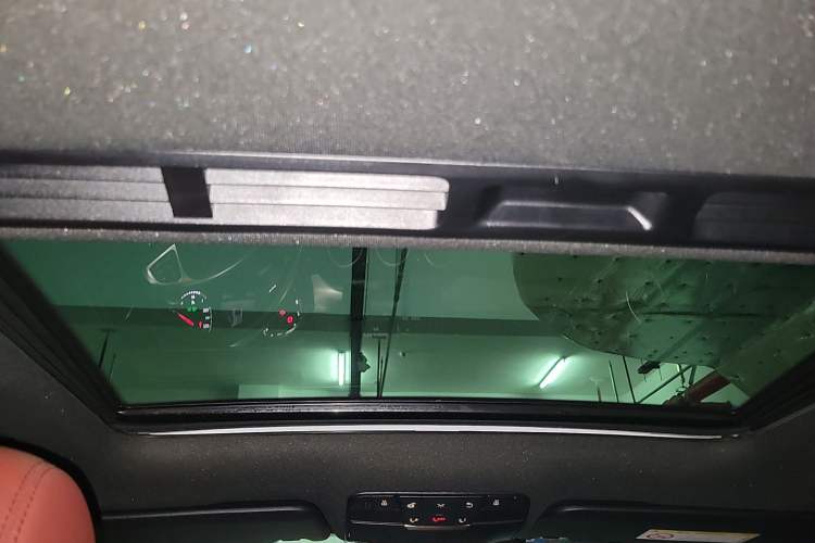 Used Mercedes-Benz C-Class 2018 C 200 Sport Edition Headliner