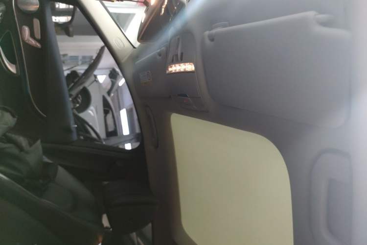 Used Mercedes-Benz C-Class 2018 C 200 L Sport Edition Headliner
