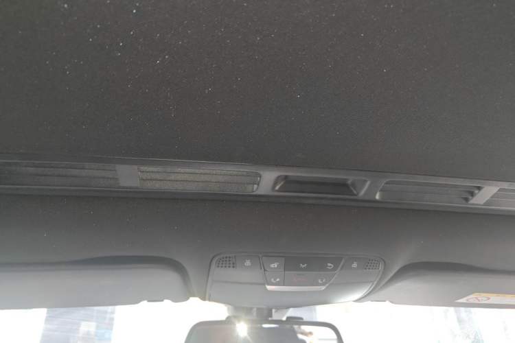 Used Mercedes-Benz C-Class 2018 C 200 Sport Edition Headliner