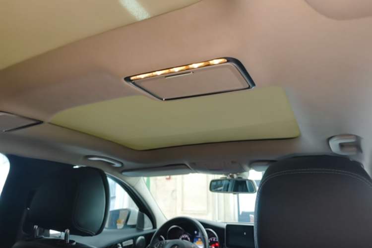 Used Mercedes-Benz C-Class 2018 C 200 L Sport Edition Headliner