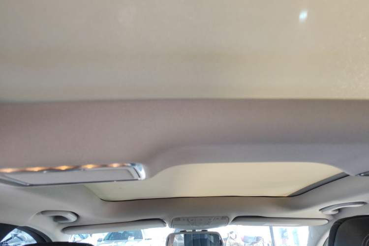 Used Mercedes-Benz C-Class 2018 C 200 L Sport Edition Headliner
