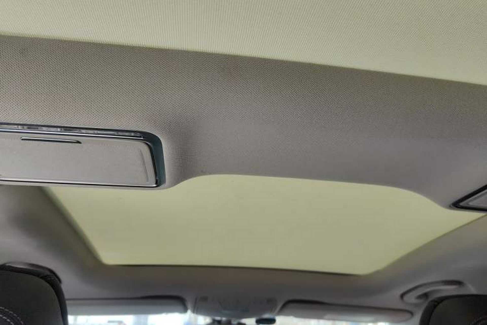 Used Mercedes-Benz C-Class 2018 C 200 L Sport Edition Headliner