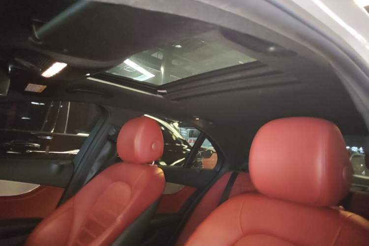 Used Mercedes-Benz C-Class 2018 C 200 Sport Edition Headliner
