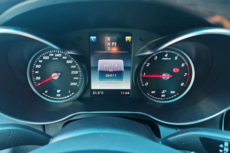 Used Mercedes-Benz C-Class 2018 C 200 L Sport Edition Instrument Cluster