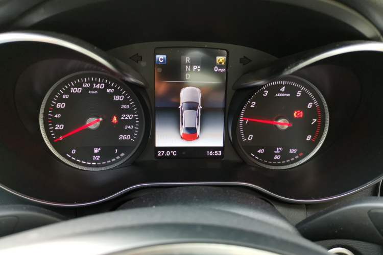 Used Mercedes-Benz C-Class 2018 C 180 L Fashion Edition Sport Version Instrument Cluster