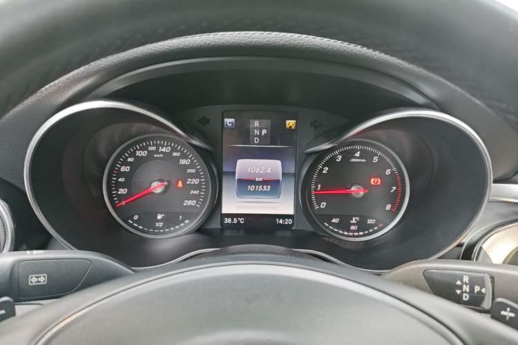 Used Mercedes-Benz C-Class 2018 C 180 L Fashion Edition Sport Version Instrument Cluster