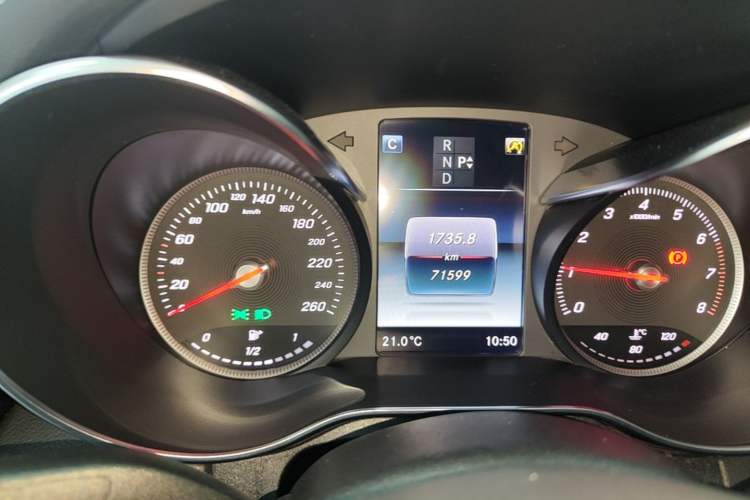 Used Mercedes-Benz C-Class 2018 C 180 L Fashion Edition Sport Version Instrument Cluster