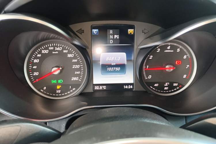 Used Mercedes-Benz C-Class 2018 C 200 Sport Edition Instrument Cluster