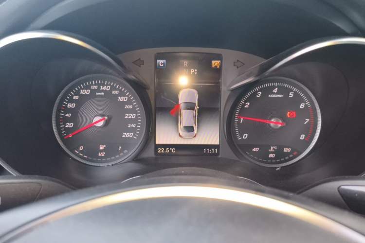 Used Mercedes-Benz C-Class 2018 C 200 L Sport Edition Achievement Special Edition Instrument Cluster
