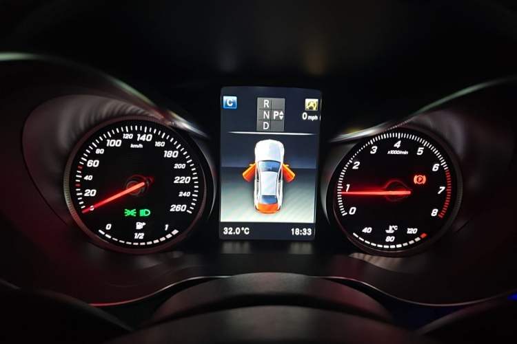 Used Mercedes-Benz C-Class 2018 C 200 L Sport Edition Achievement Special Edition Instrument Cluster