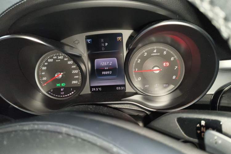 Used Mercedes-Benz C-Class 2018 C 180 L Fashion Edition Sport Version Instrument Cluster