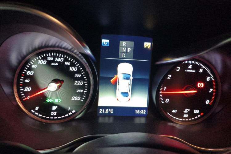 Used Mercedes-Benz C-Class 2018 C 200 L Sport Edition Instrument Cluster