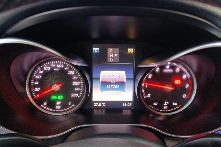 Used Mercedes-Benz C-Class 2018 C 200 L Sport Edition Instrument Cluster