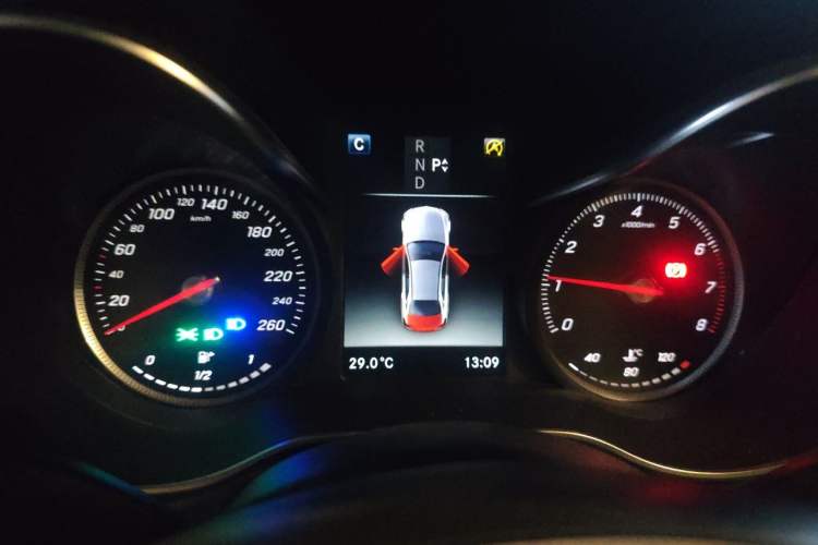 Used Mercedes-Benz C-Class 2018 C 200 L Sport Edition Instrument Cluster