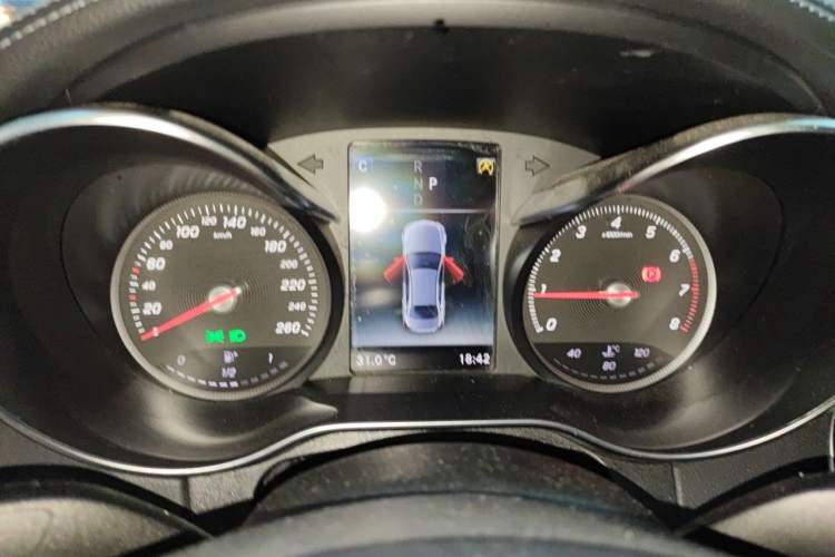Used Mercedes-Benz C-Class 2018 C 200 L Sport Edition Instrument Cluster