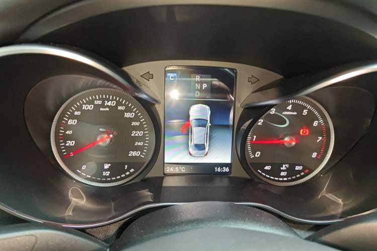 Used Mercedes-Benz C-Class 2018 C 200 L Sport Edition Achievement Special Edition Instrument Cluster