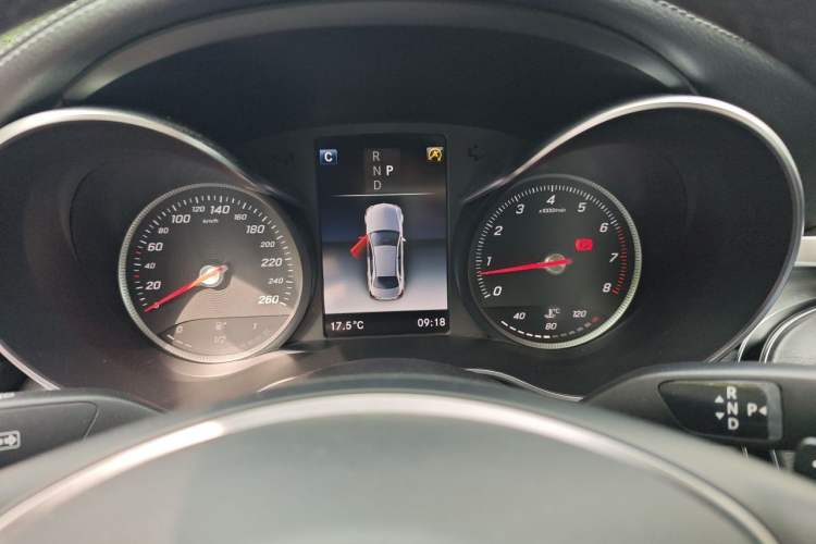 Used Mercedes-Benz C-Class 2018 C 180 L Fashion Edition Sport Version Instrument Cluster