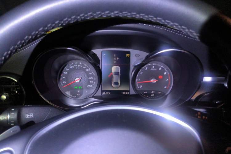 Used Mercedes-Benz C-Class 2018 C 200 L Sport Edition Instrument Cluster