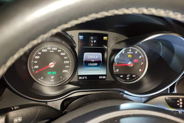 Used Mercedes-Benz C-Class 2018 C 200 L Sport Edition Achievement Special Edition Instrument Cluster