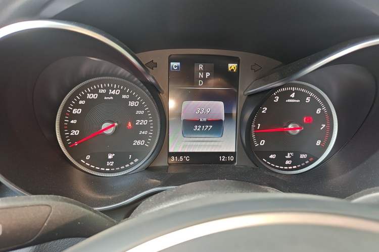 Used Mercedes-Benz C-Class 2018 C 200 L Sport Edition Achievement Special Edition Instrument Cluster