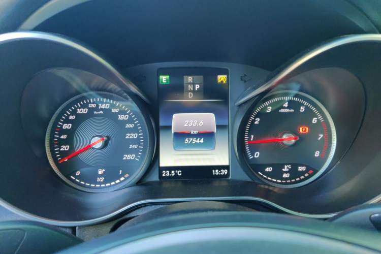 Used Mercedes-Benz C-Class 2018 C 200 L Sport Edition Achievement Special Edition Instrument Cluster