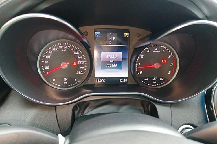 Used Mercedes-Benz C-Class 2018 C 180 L Fashion Edition Sport Version Instrument Cluster