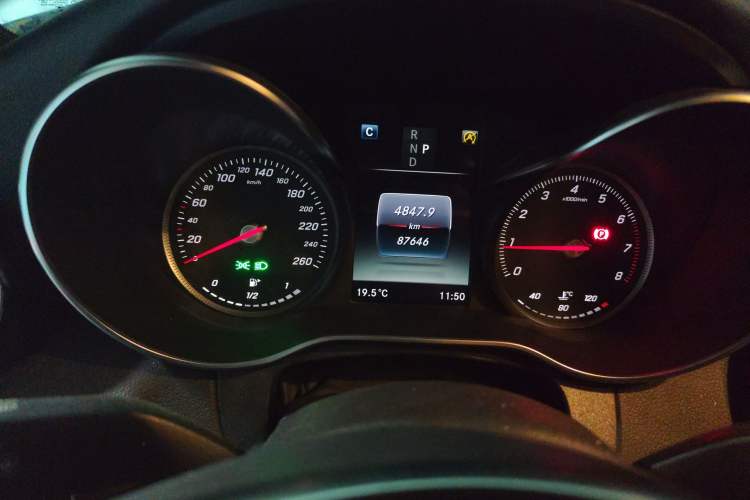 Used Mercedes-Benz C-Class 2018 C 200 Sport Edition Instrument Cluster