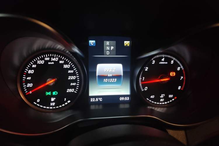 Used Mercedes-Benz C-Class 2018 C 200 Sport Edition Instrument Cluster