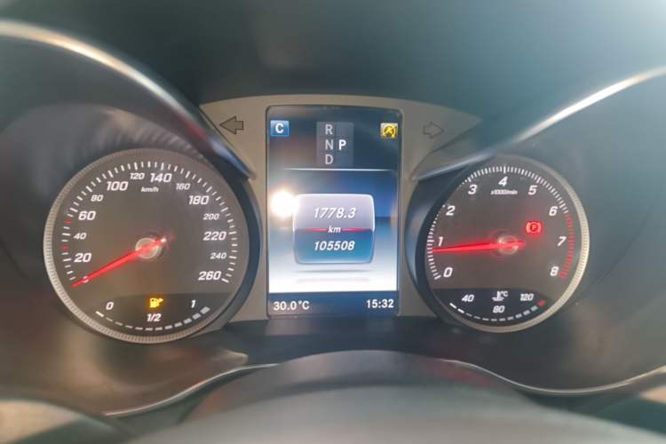 Used Mercedes-Benz C-Class 2018 C 180 L Fashion Edition Sport Version Instrument Cluster