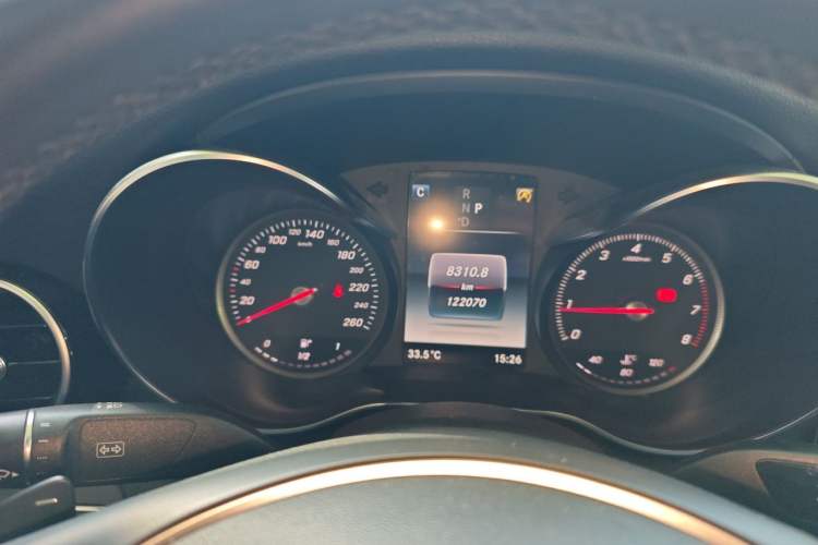 Used Mercedes-Benz C-Class 2018 C 180 L Fashion Edition Sport Version Instrument Cluster