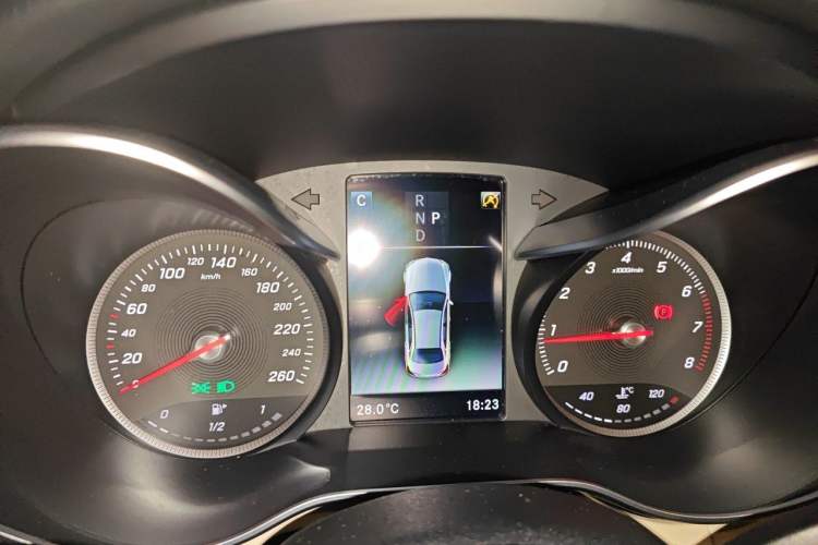 Used Mercedes-Benz C-Class 2018 C 200 L Sport Edition Achievement Special Edition Instrument Cluster