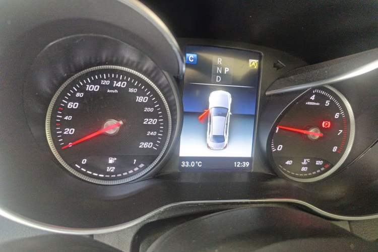 Used Mercedes-Benz C-Class 2018 C 200 L Sport Edition Instrument Cluster