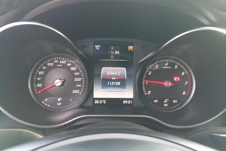 Used Mercedes-Benz C-Class 2018 C 180 L Fashion Edition Sport Version Instrument Cluster