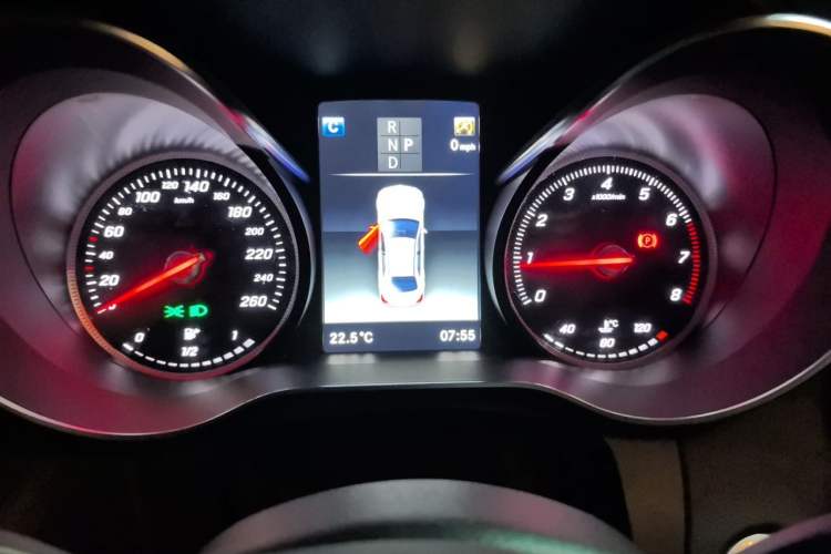 Used Mercedes-Benz C-Class 2018 C 200 Sport Edition Instrument Cluster