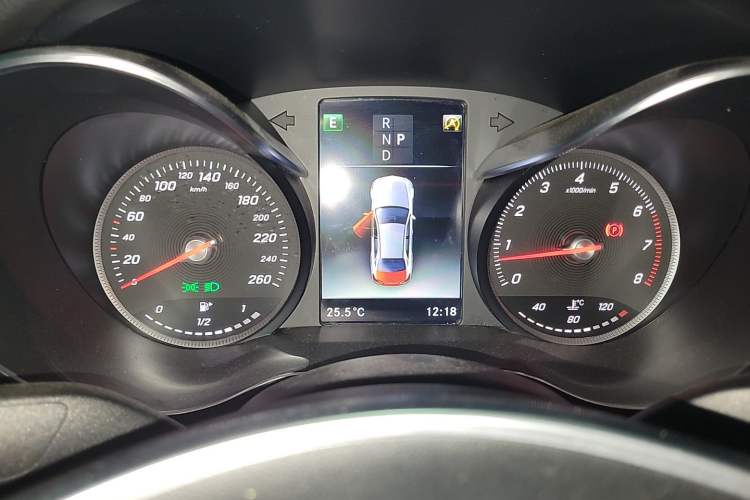 Used Mercedes-Benz C-Class 2018 C 200 Sport Edition Instrument Cluster