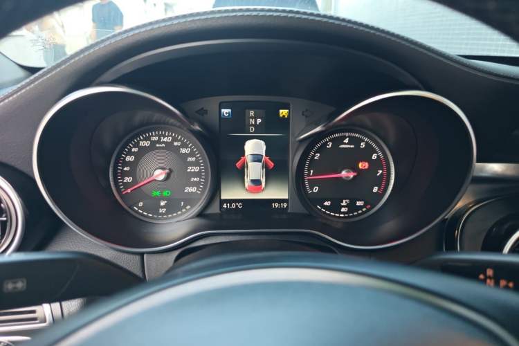 Used Mercedes-Benz C-Class 2018 C 180 L Fashion Edition Sport Version Instrument Cluster