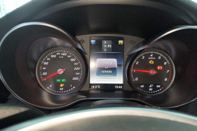 Used Mercedes-Benz C-Class 2018 C 200 Sport Edition Instrument Cluster