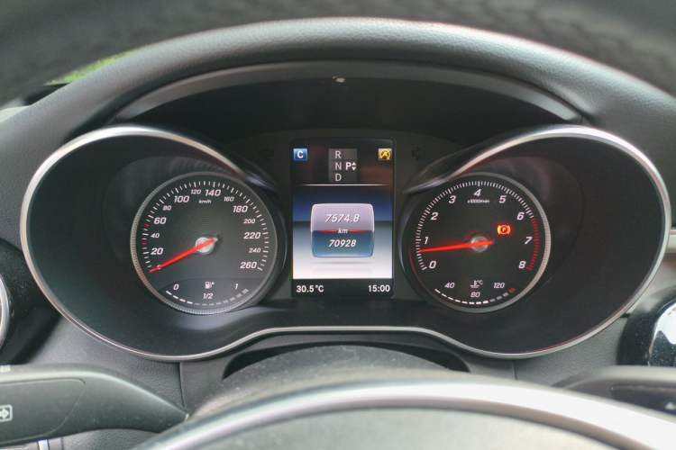 Used Mercedes-Benz C-Class 2018 C 200 Sport Edition Instrument Cluster
