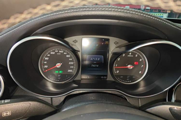 Used Mercedes-Benz C-Class 2018 C 200 L Sport Edition Instrument Cluster
