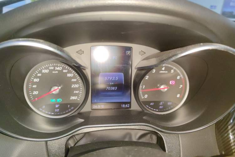 Used Mercedes-Benz C-Class 2018 C 200 Sport Edition Instrument Cluster