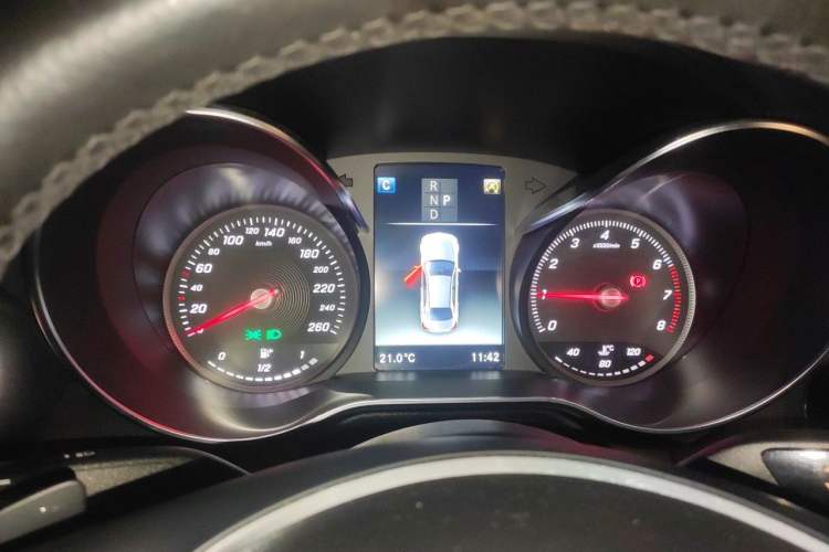Used Mercedes-Benz C-Class 2018 C 200 L Instrument Cluster