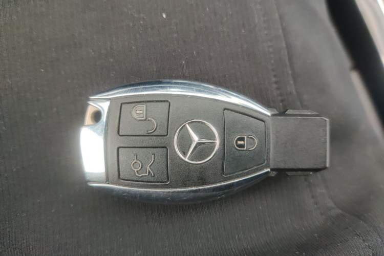Used Mercedes-Benz C-Class 2018 C 200 Coupe Interior 1